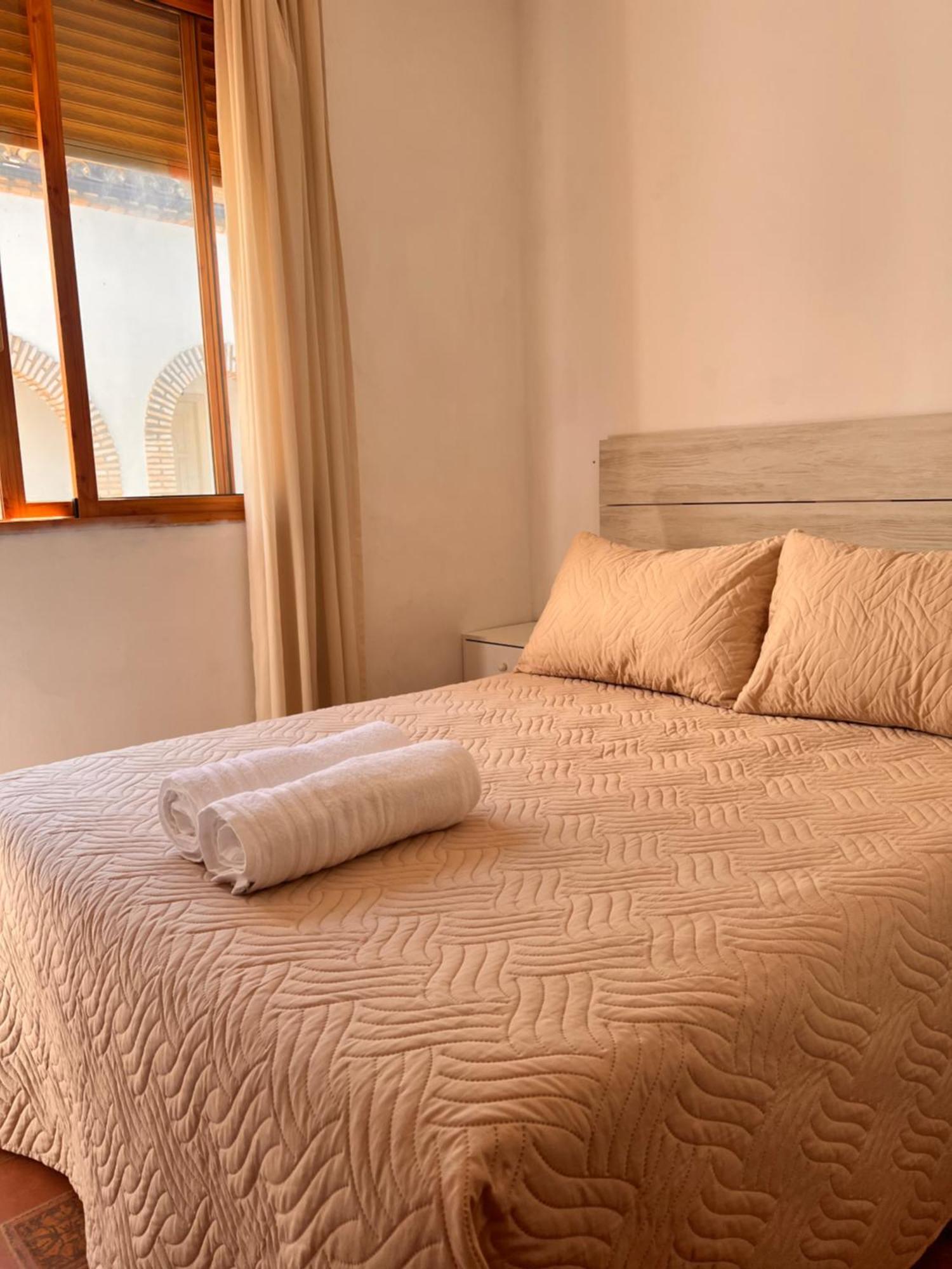 Apartamento La Muralla 2 Cordoba Luaran gambar